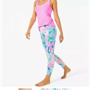 Lilly Pulitzer UPF 50+ Luxletic 21" Weekender Crop Legging